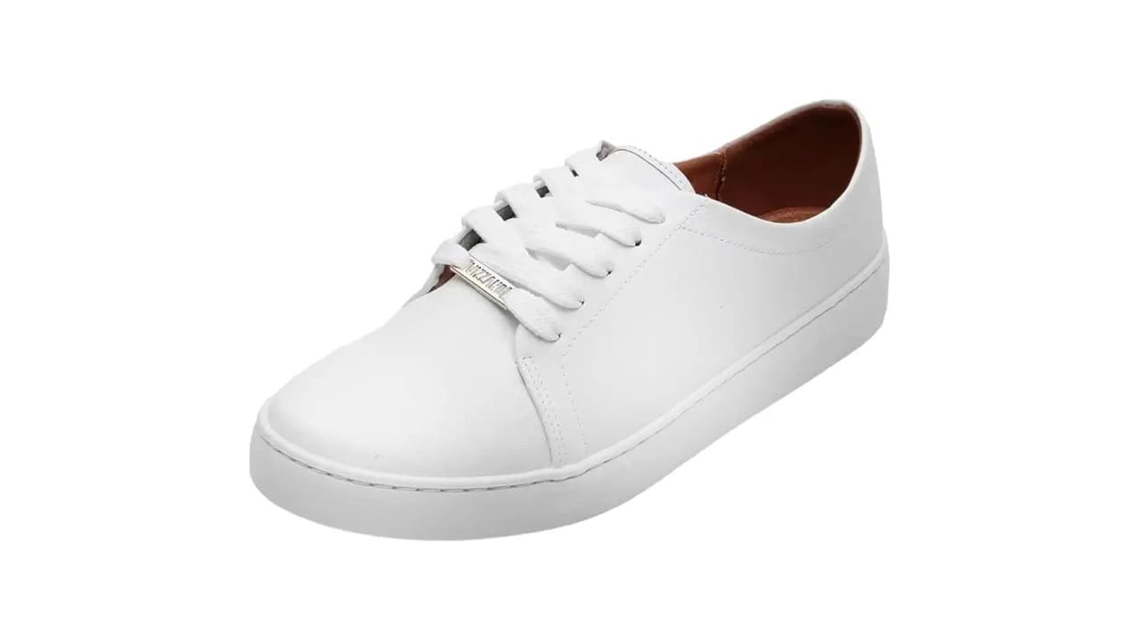 Melhor Tênis Branco Casual: 6 Modelos que Combinam com Qualquer Vestido